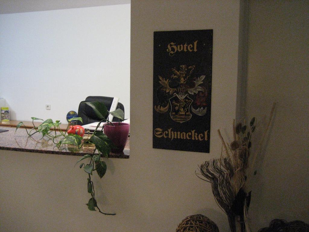 Hotel Zum Schnackel In Mainz วิสบาเดน ภายนอก รูปภาพ
