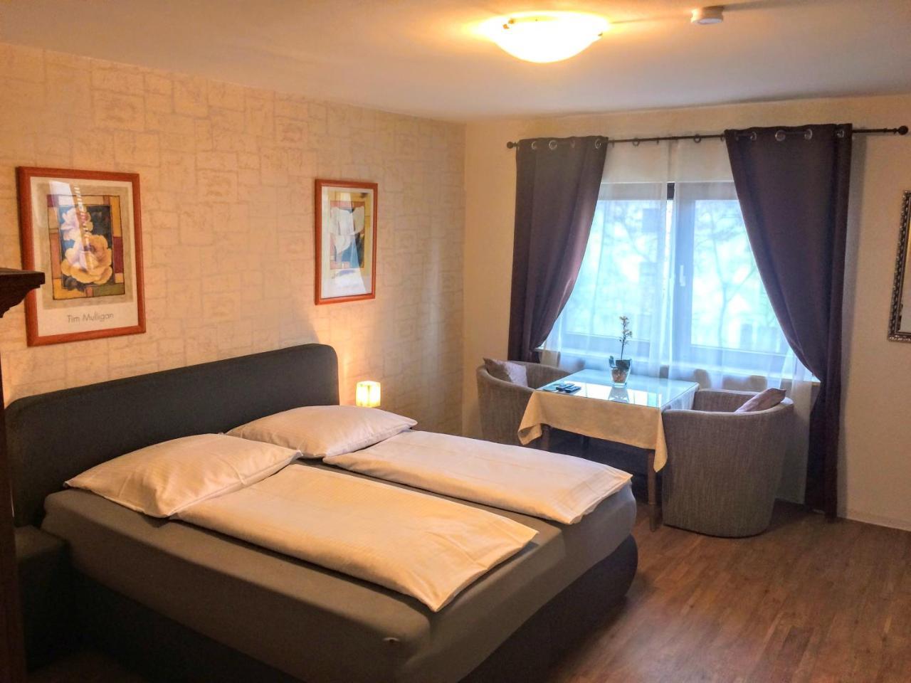 Hotel Zum Schnackel In Mainz วิสบาเดน ภายนอก รูปภาพ